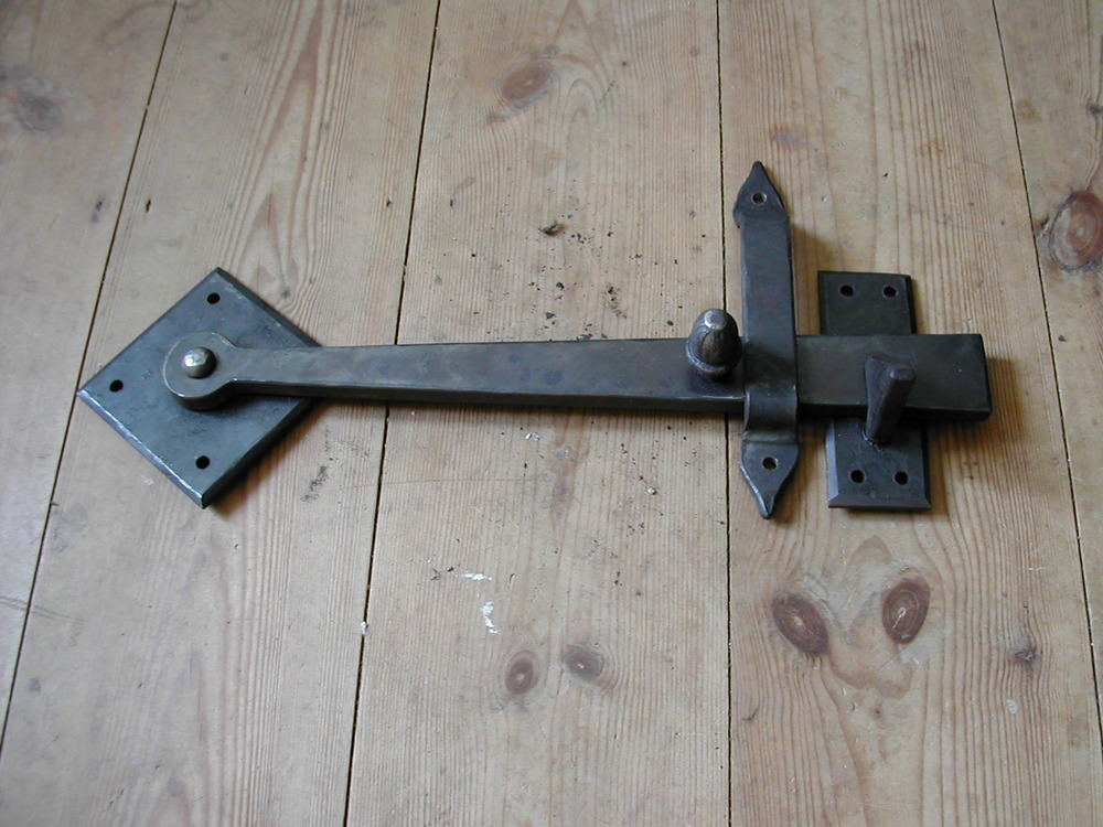 I’m latching on, babe, now I know what I have found Latch